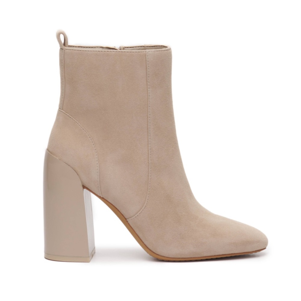 Vince Camuto Womens Beige Ankle Boot